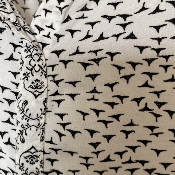 Reitmans dressy tank top. Size XS - Picture 2 of 4